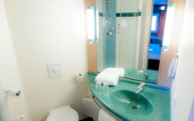 ibis Nantes Saint Herblain