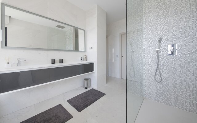 Exclusive Tamarit Villa TH 85