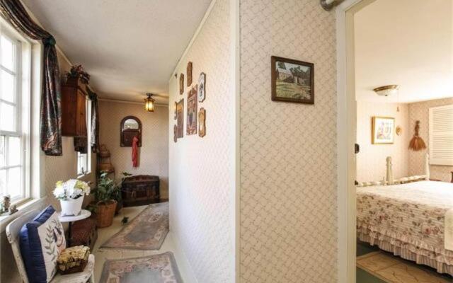 Chester Bulkley House Bed & Breakfast