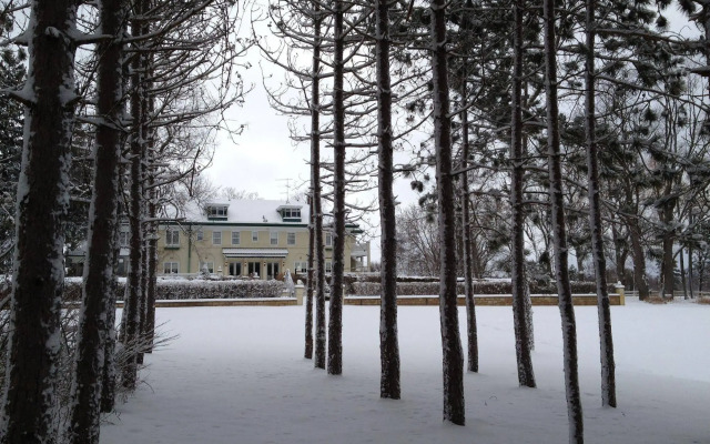 The Belvedere Inn & Restaurant