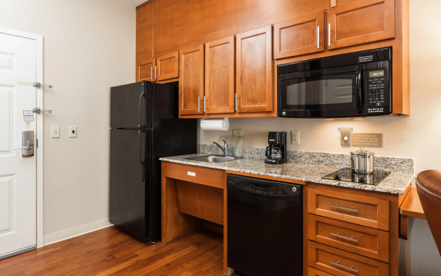 Candlewood Suites Houston I-10 East by IHG