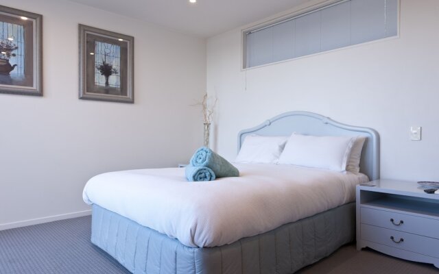 567 Sandy Bay