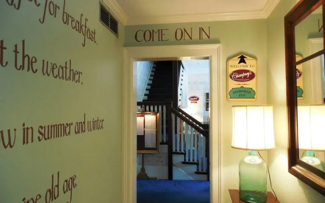 Deerfield Inn