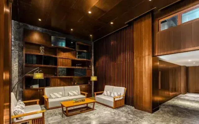 Zhentu Lanshe Hotel