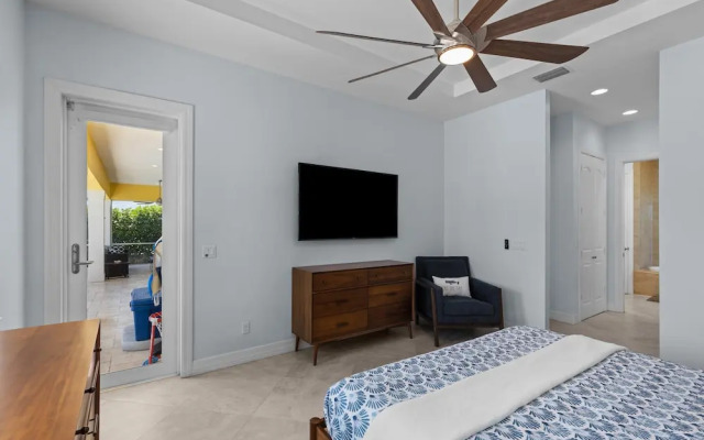 Sunrise Island Retreat