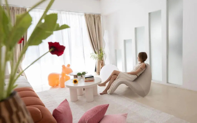 Ratchada Retreat Boutique Suites