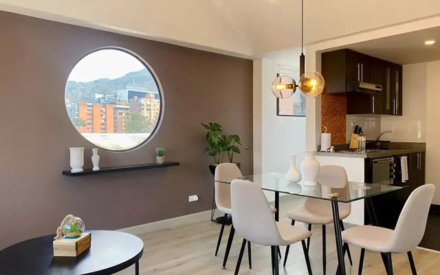 w Trendy 2BR w Spectacular View in Chapinero