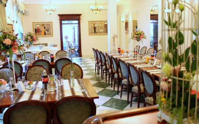 Hotel Pod Złotą Różą