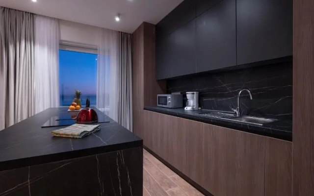 Horizon Two Bedroom Penthouse Hot tub