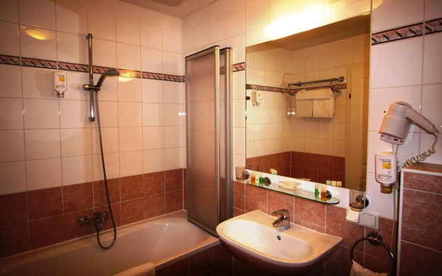 Suite Hotel 900m zur Oper