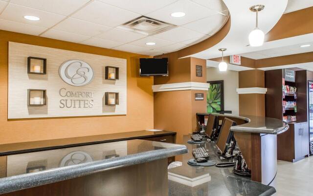 Comfort Suites