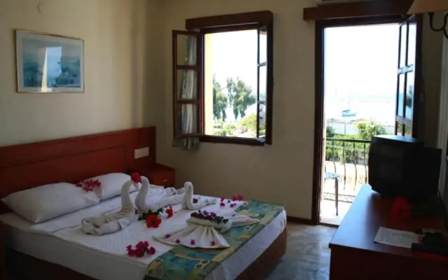Fiorita Beach Hotel
