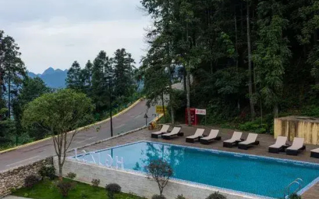 Flower Valley·Jianzhu Homestay (Zhangjiajie National Forest Park Branch)