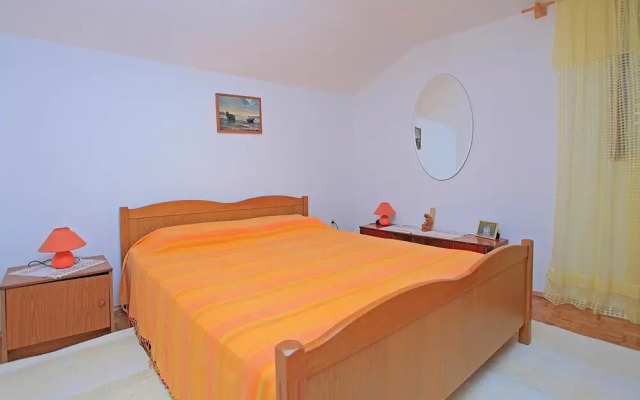 Awesome Home in Prigradice With Wifi and 4 Bedrooms