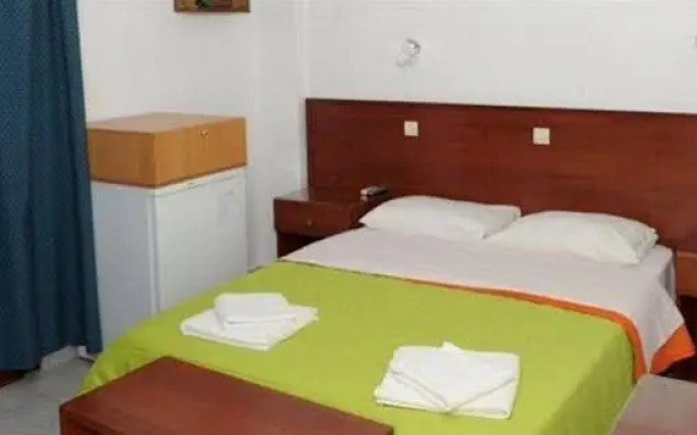 Tonia Hotel