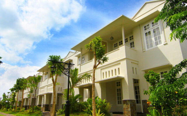 The Gambir Anom Hotel Resort & Convention