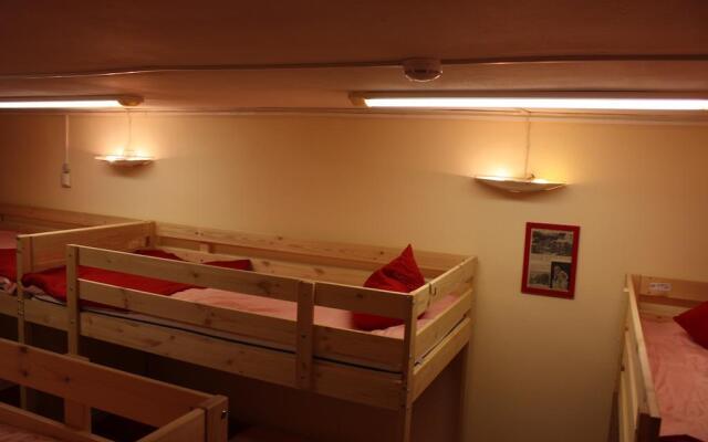 Len Inn Hostel