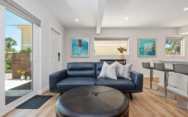 Escape Coastal Resort on Casey Key