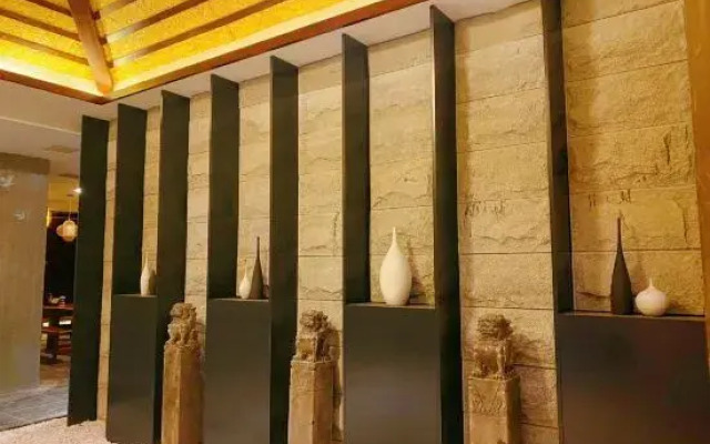 Fuyang Huaiwang Bieyuan Homestay (Raozhou Ancient Town Branch)