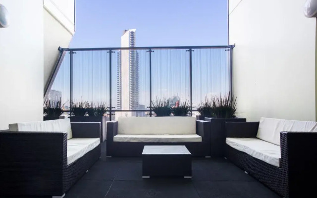 Accommodating Luxuries - CBD Apartment