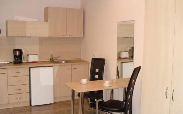 Lucas Aparthotel