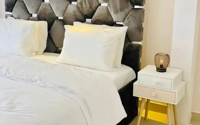 1677 Mayfair Apartment