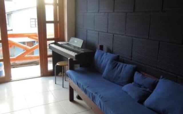 Hostel El Gran Azul Olon