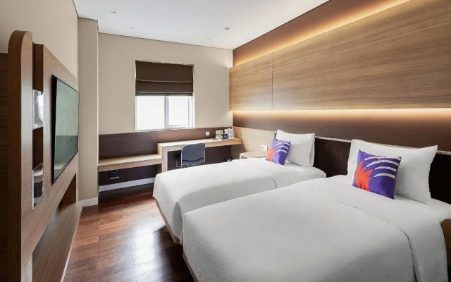 FOX Lite Hotel Grogol Jakarta