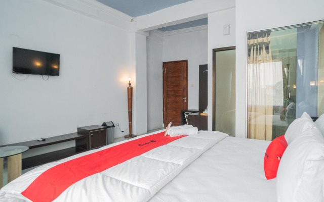 RedDoorz @ Kampung Sawah Jatimurni Bekasi