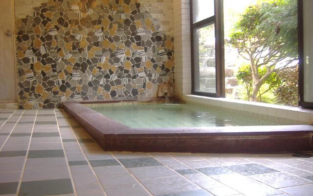 Saratoku Ryokan