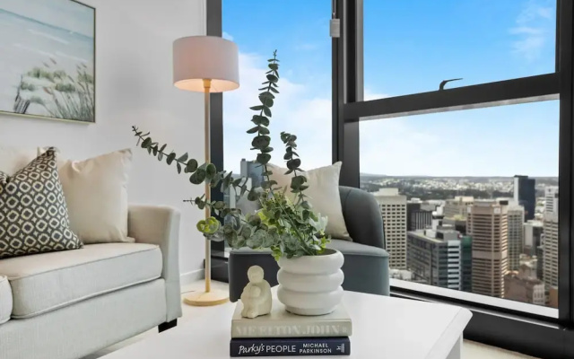 Breathtaking City Views 1-bed With Pool, BBQ & Gym