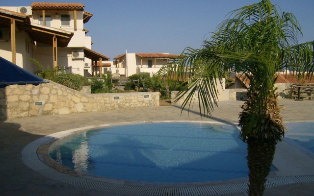 Creta Suites