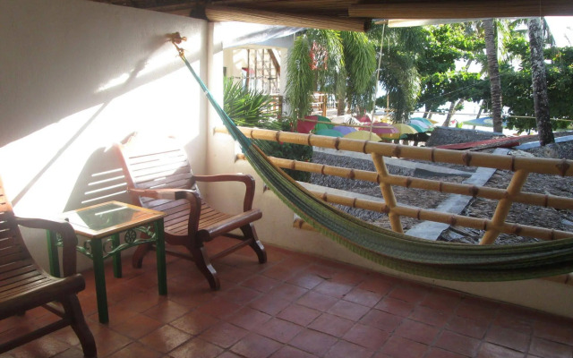 Bamboo Bungalow Resthouse