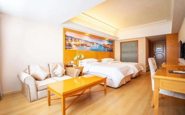 Vienna International Hotel