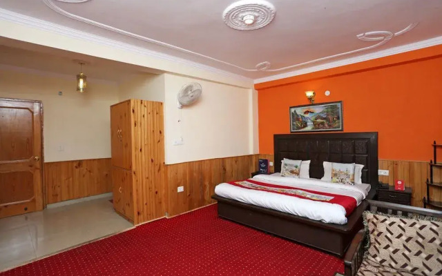 OYO 7008 Astha Cottage