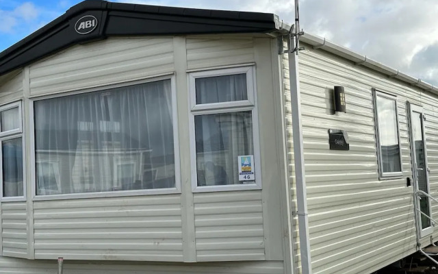 Felixstowe Chimo Caravan 3BR 5mintobeach
