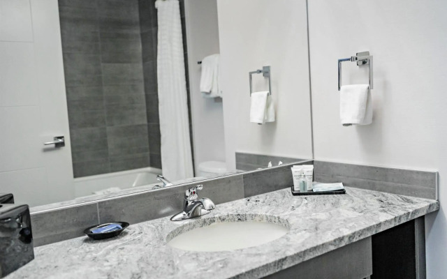 Park Inn by Radisson Edmonton Airport