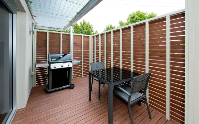 Loxton Courthouse Apartments