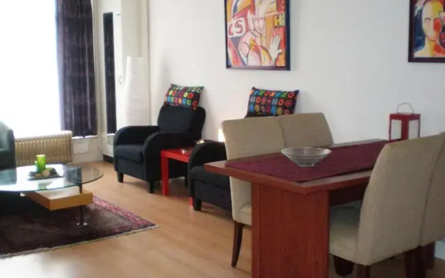 Bed en breakfast Flamingo-Utrecht