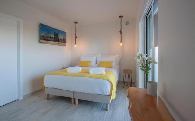Hillside House Suites & Spa