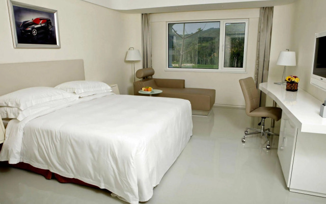 Parkview O.city Hotel