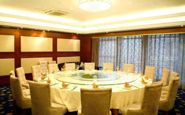Vienna Classic Hotel (Hangzhou Binjiang Store)