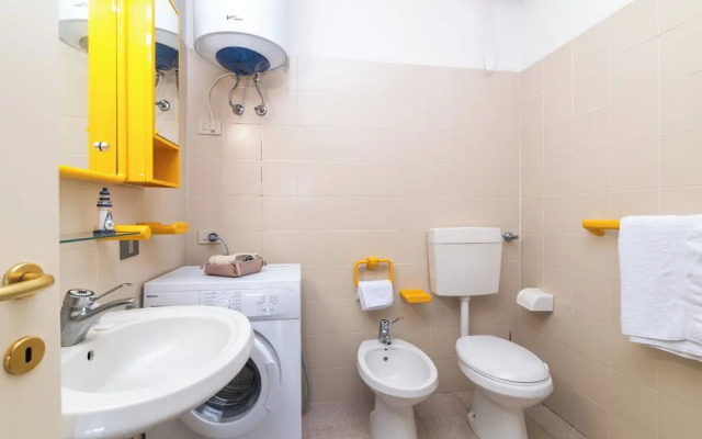 I Fari 74 600m From The Beach