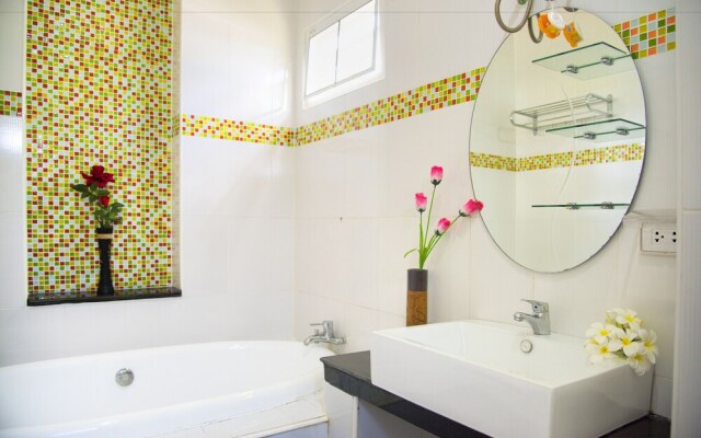 Nopparat Private Pool Villas