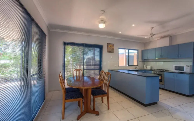 Ningaloo Breeze Villa 2