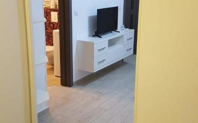 Tina Apartament 2
