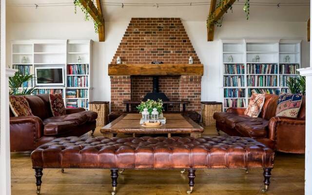 Captain's House / 9-bed Home on Osea Island, Essex
