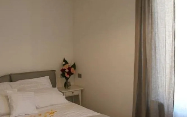 Old Port Genova Centro B&B