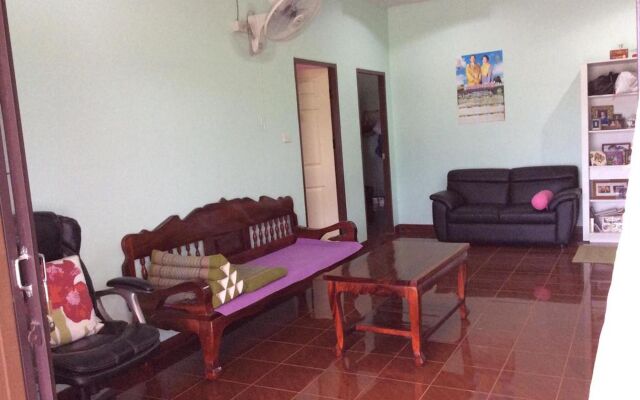 Chaleena Homestay