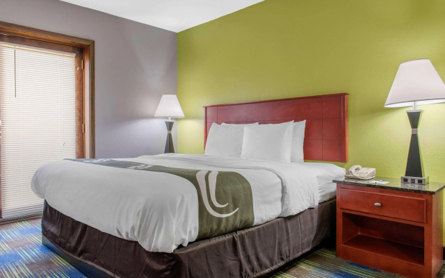 Quality Inn & Suites Bedford West